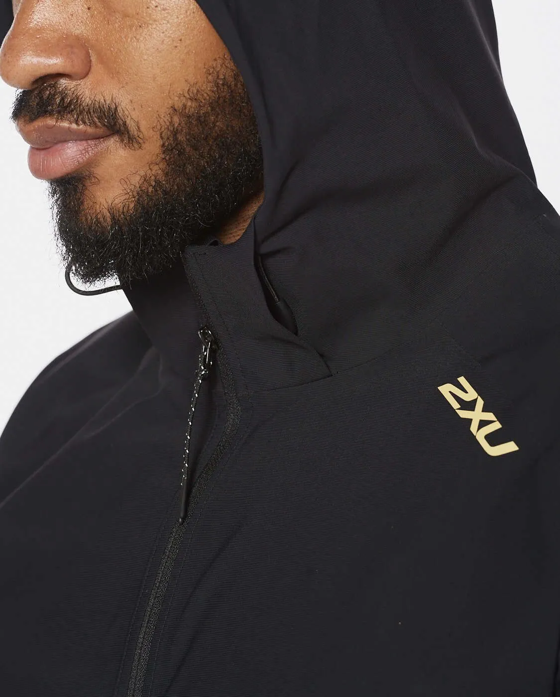 2XU GHST WP Reflective Jacket - Black/Gold