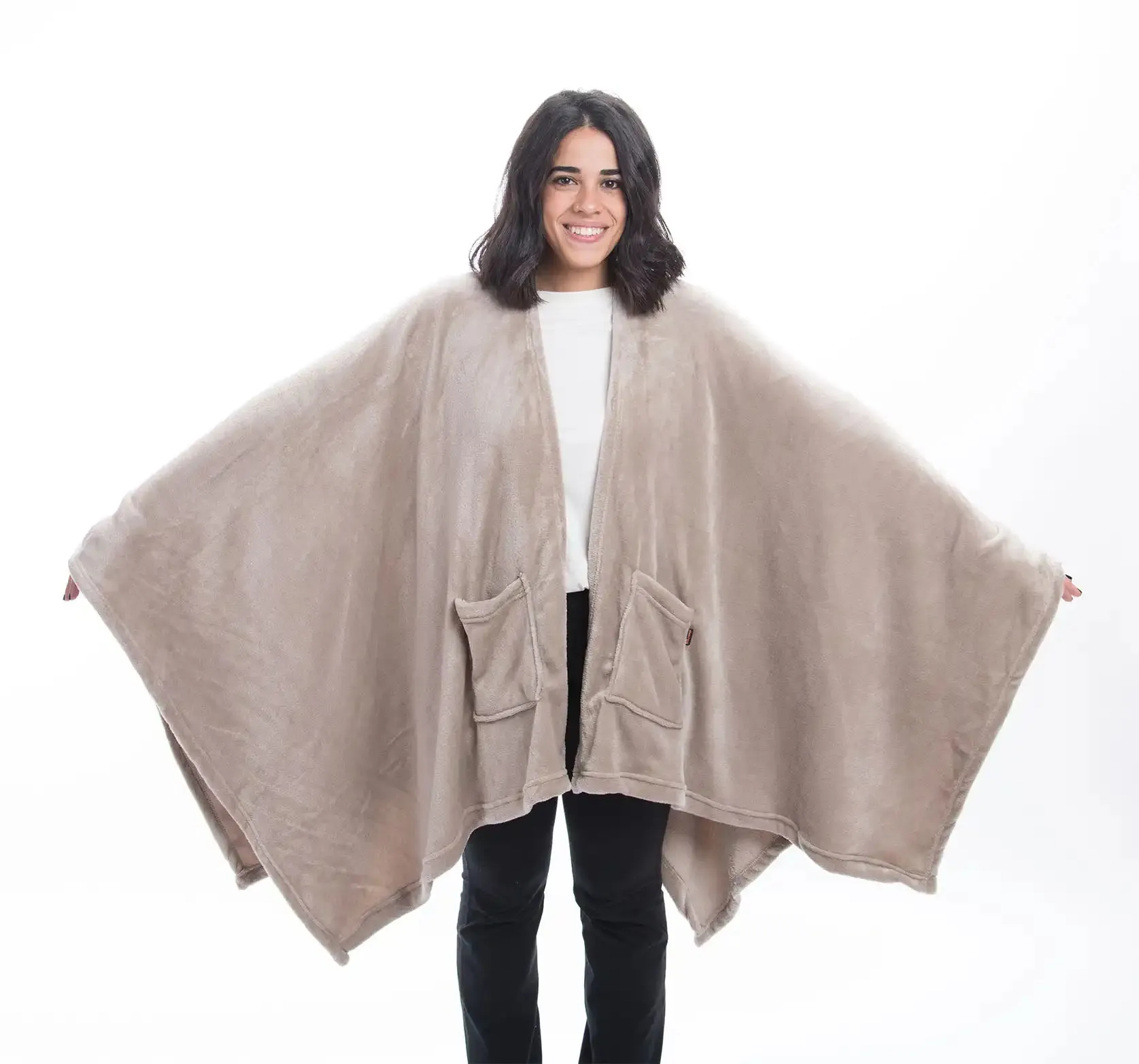 Throw with Pockets